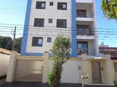 Apartamento com 3 Quartos para alugar, 110m² no Centro, Uberlândia