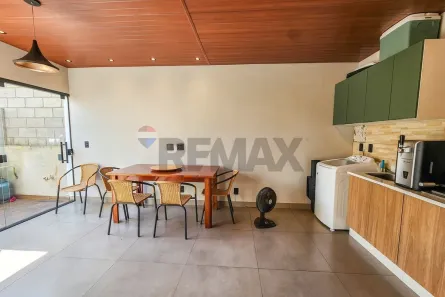 Casa de Condomínio com 2 Quartos à venda, 83m² no Aparecidinha, Sorocaba