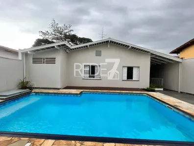 Casa com 3 Quartos à venda, 208m² no Parque São Quirino, Campinas