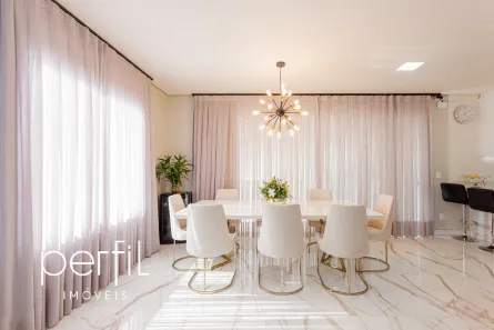 Casa de Condomínio com 3 Quartos à venda, 241m² no Saguaçu, Joinville