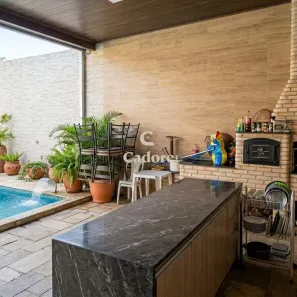Sobrado com 3 Quartos à venda, 200m² no Residencial Integração, Uberlândia