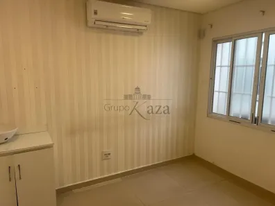 Prédio Comercial para alugar, 121m² no Cerqueira César, São Paulo