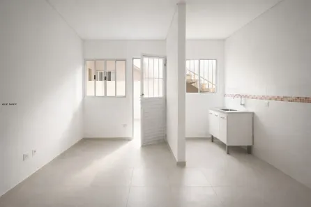 Casa com 1 Quarto para alugar, 40m² no Vila Gustavo, São Paulo