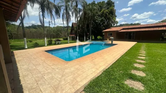 Fazenda/Sítio com 6 Quartos à venda, 2m² no Francelinos, Juatuba