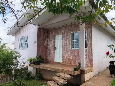 Casa com 3 Quartos à venda, 138m² no Valinhos, Passo Fundo