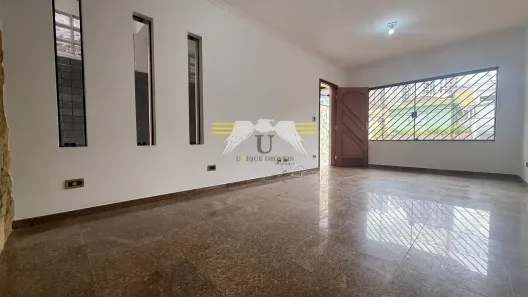 Casa com 3 Quartos para alugar, 260m² no Jardim Textil, São Paulo