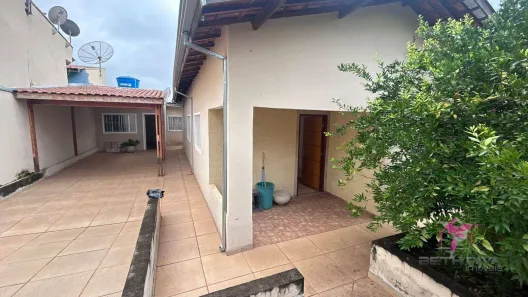 Casa com 3 Quartos à venda, 58m² no Centro, Santa Cruz da Conceição