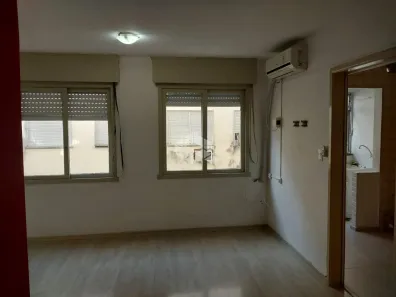 Apartamento com 1 Quarto à venda, 33m² no Jardim Leopoldina, Porto Alegre