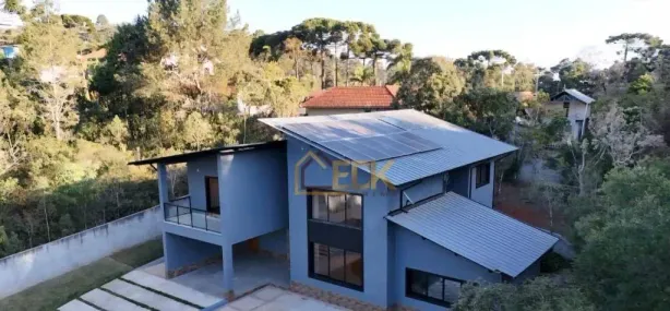 Sobrado com 5 Quartos à venda, 321m² no Alto da Boa Vista, Campos do Jordão