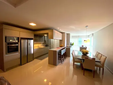 Apartamento com 3 Quartos à venda, 164m² no Meia Praia, Itapema