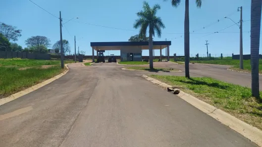 Lote/Terreno à venda, 270m² no , Álvares Machado
