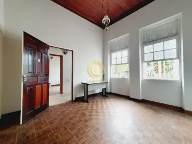 Casa com 4 Quartos à venda, 183m² no Centro, Jacareí