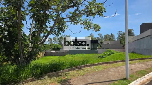Lote/Terreno à venda, 658m² no Vila Santista, Bauru