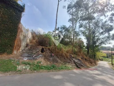 Lote/Terreno à venda, 803m² no Três Montanhas, Osasco