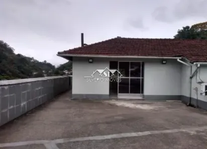 Apartamento com 2 Quartos à venda, 75m² no Castelanea, Petrópolis