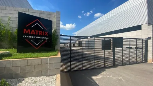 Galpão/Depósito/Armazém para alugar, 1305m² no Iporanga, Sorocaba