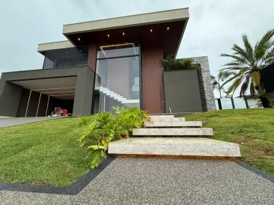 Casa de Condomínio com 3 Quartos à venda, 369m² no Jardins França, Goiânia