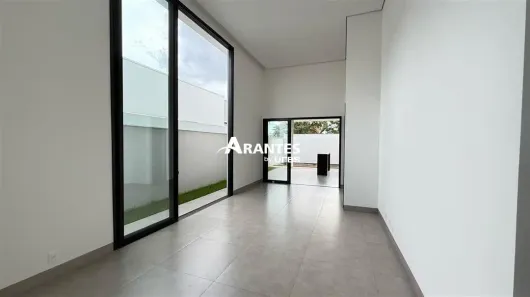 Casa de Condomínio com 3 Quartos à venda, 247m² no Laranjeiras, Uberlândia