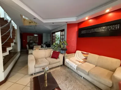 Sobrado com 4 Quartos à venda, 292m² no Jardim Nasralla, Bauru