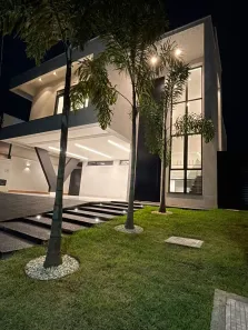 Casa de Condomínio com 3 Quartos à venda, 240m² no Jardins Bolonha, Senador Canedo
