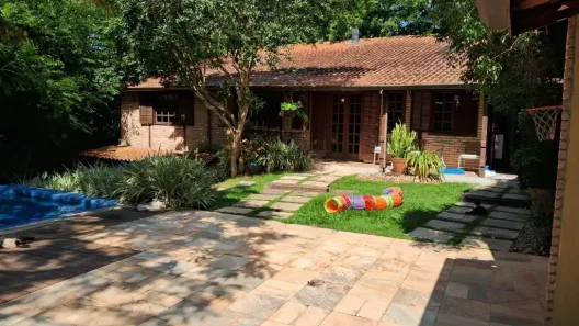 Casa com 3 Quartos à venda, 205m² no Golf Gardens, Carapicuíba