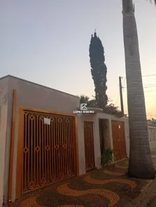 Casa com 3 Quartos à venda, 148m² no Loteamento Industrial, Santa Bárbara D'Oeste