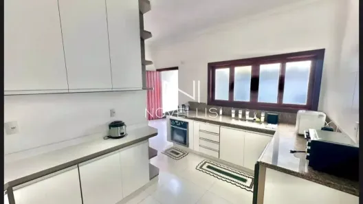 Casa de Condomínio com 4 Quartos para alugar, 260m² no Parque Residencial Aquarius, São José dos Campos