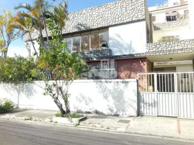 Casa com 5 Quartos à venda, 360m² no Centro, Niterói