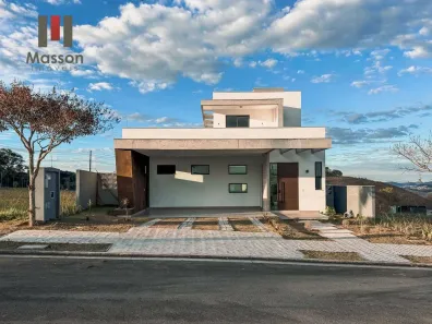 Casa de Condomínio com 4 Quartos para alugar, 301m² no São Pedro, Juiz de Fora