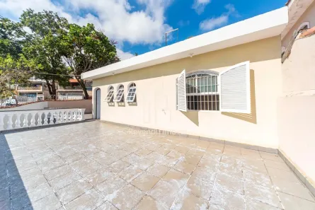 Casa com 2 Quartos à venda, 157m² no Jardim Marek, Santo André