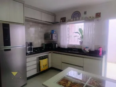 Casa com 2 Quartos à venda, 160m² no Vila Natal, Mogi das Cruzes
