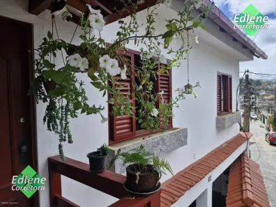 Casa com 4 Quartos à venda, 180m² no São Pedro, Teresópolis