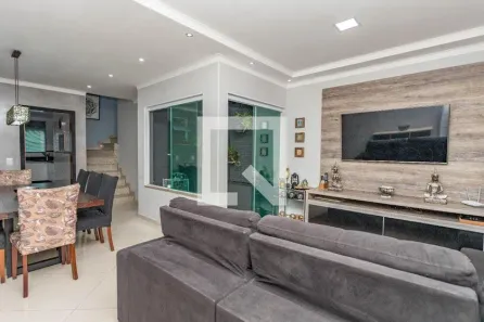 Casa com 3 Quartos à venda, 170m² no Centro, Diadema
