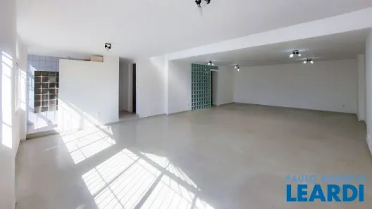 Sala Comercial à venda, 104m² no Consolação, São Paulo