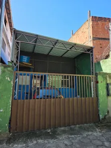 Galpão/Depósito/Armazém à venda, 250m² no Santa Lúcia, Vitória
