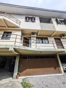 Sobrado com 2 Quartos à venda, 109m² no Charqueadas, Caxias do Sul