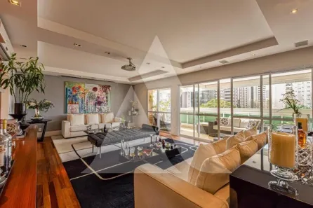 Apartamento com 4 Quartos à venda, 240m² no Cidade Monções, São Paulo