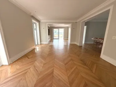 Sobrado com 4 Quartos para alugar, 520m² no Pacaembu, São Paulo