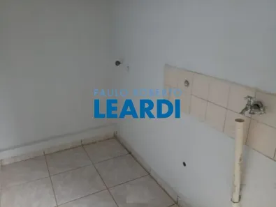 Casa com 2 Quartos à venda, 132m² no Jardim Cristiane, Santo André