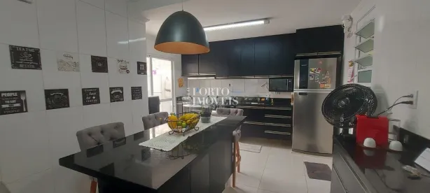 Casa com 3 Quartos à venda, 163m² no Vila Teixeira, Campinas