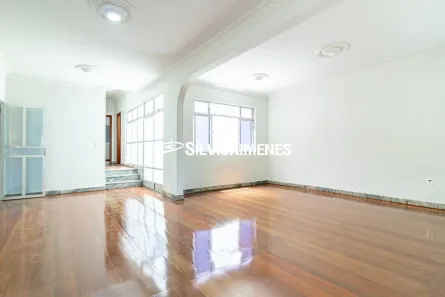 Casa com 5 Quartos à venda, 300m² no Alto Barroca, Belo Horizonte