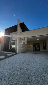 Casa de Condomínio com 3 Quartos à venda, 300m² no Jardins Porto, Senador Canedo