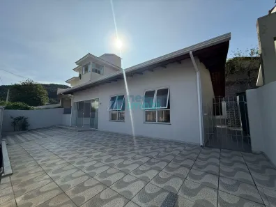 Casa com 2 Quartos à venda, 90m² no Ponta de Baixo, São José