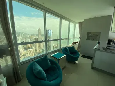 Apartamento com 3 Quartos à venda, 127m² no Centro, Balneário Camboriú