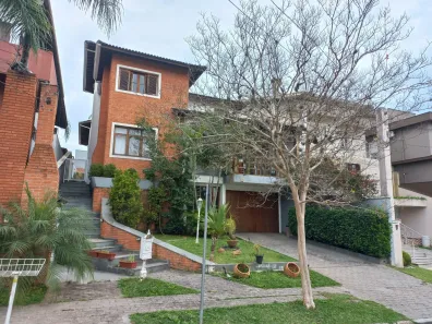 Casa com 4 Quartos à venda, 350m² no São Paulo II, Cotia
