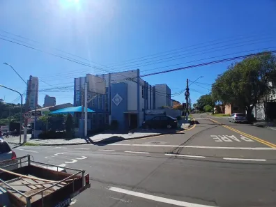 Prédio Residencial para alugar, 480m² no Jardim Chapadão, Campinas