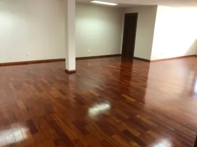 Sala Comercial para alugar, 113m² no Centro, Pouso Alegre
