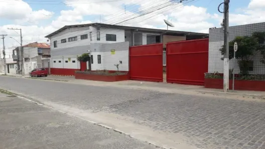 Galpão/Depósito/Armazém para venda ou aluguel, 4353m² no Ginásio, Serrinha