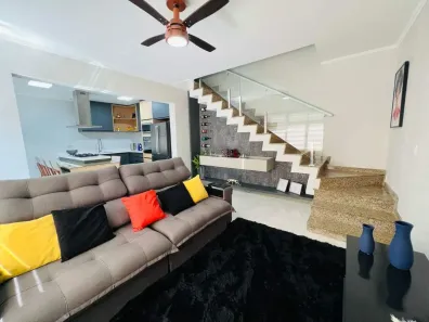 Sobrado com 3 Quartos à venda, 200m² no Cidade Mãe do Céu, São Paulo