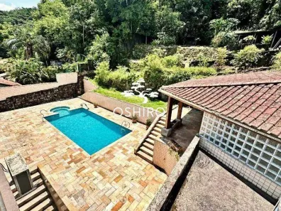 Sobrado com 4 Quartos à venda, 540m² no Morro Nova Cintra, Santos